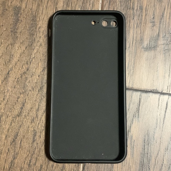 Black silicone iPhone 8 Plus phone case - Picture 2 of 2